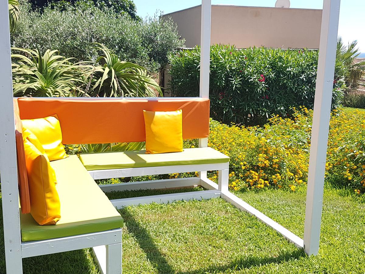 منزل الضيف فافينانا  في Il Giardino Delle Aloe المظهر الخارجي الصورة